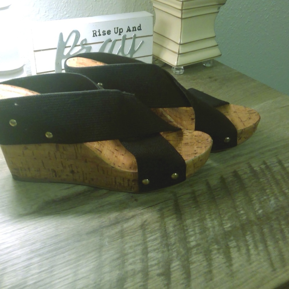 Wedges Size 7.5